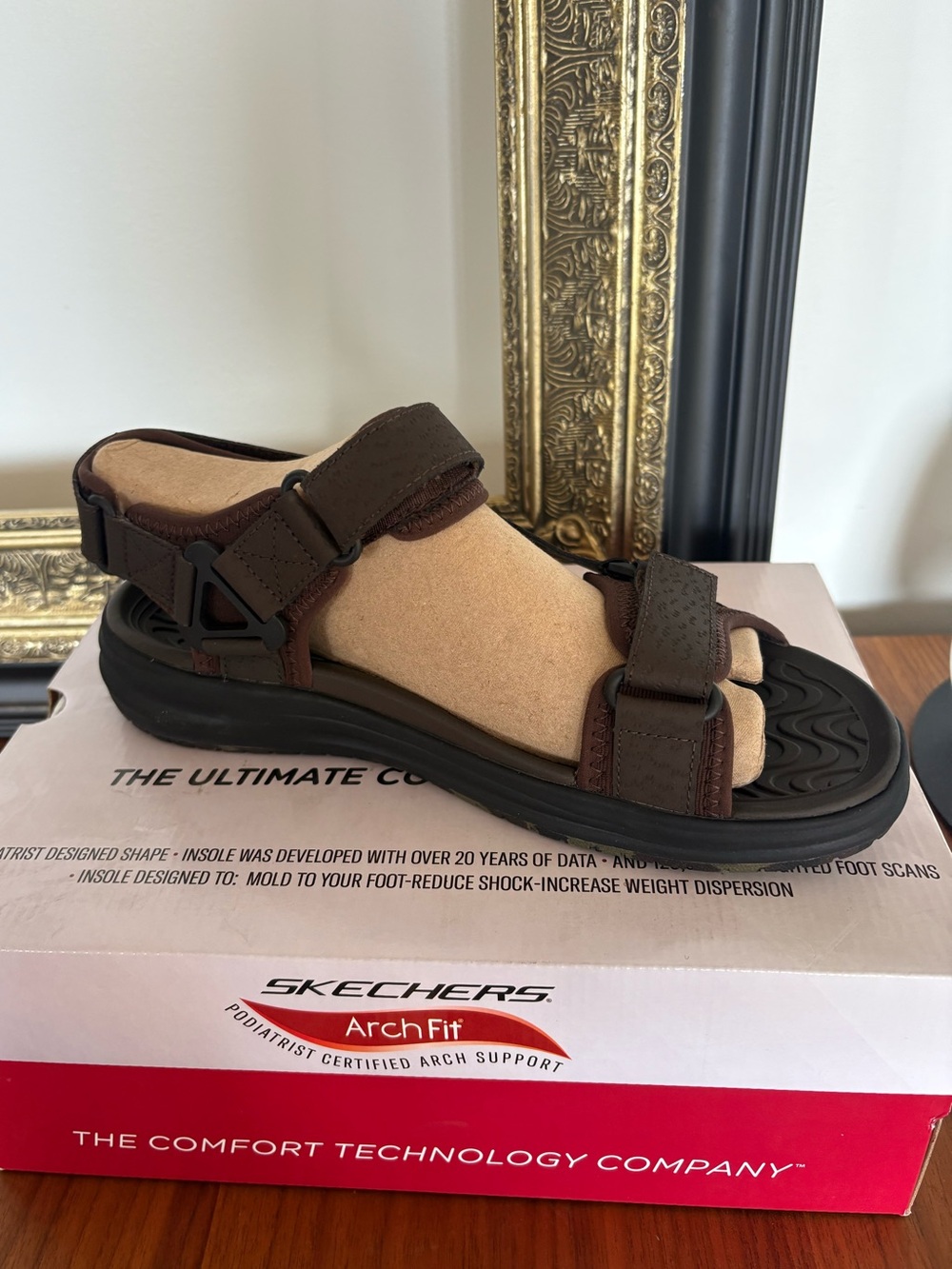 Skechers Arch Fit Melo SD Rowland Sandals Men’s Size 9 Chocolate Brown New